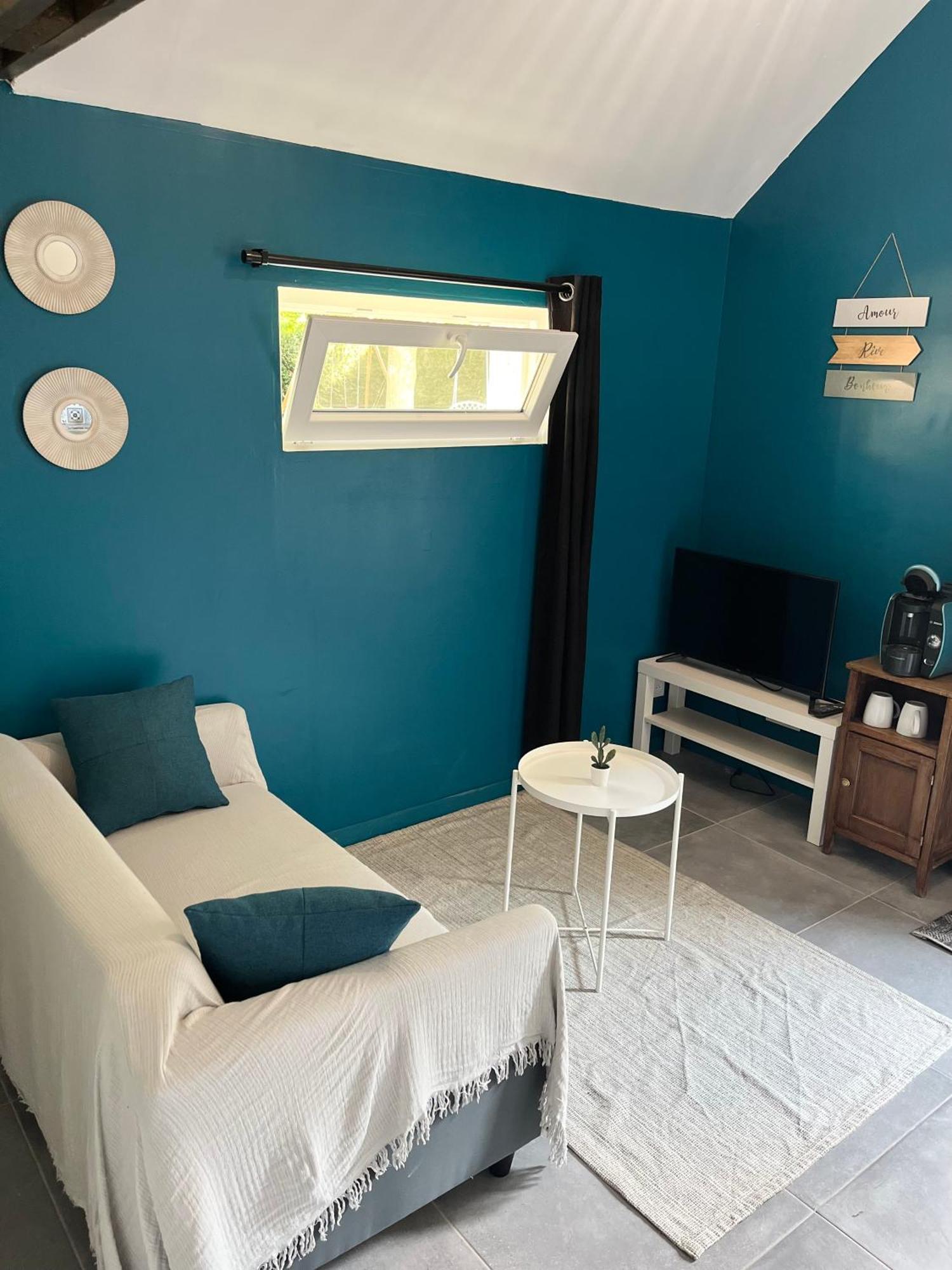 Studio Avec Grand Jardin + Parking Seraincourt Екстериор снимка